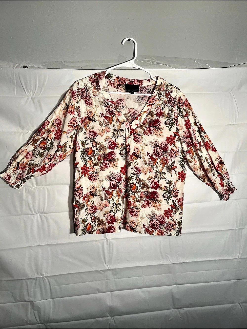 Cynthia Rowley Floral Blouse Size M Cream Pink Boho V-Neck 3/4 Sleeve - Picture 2 of 8
